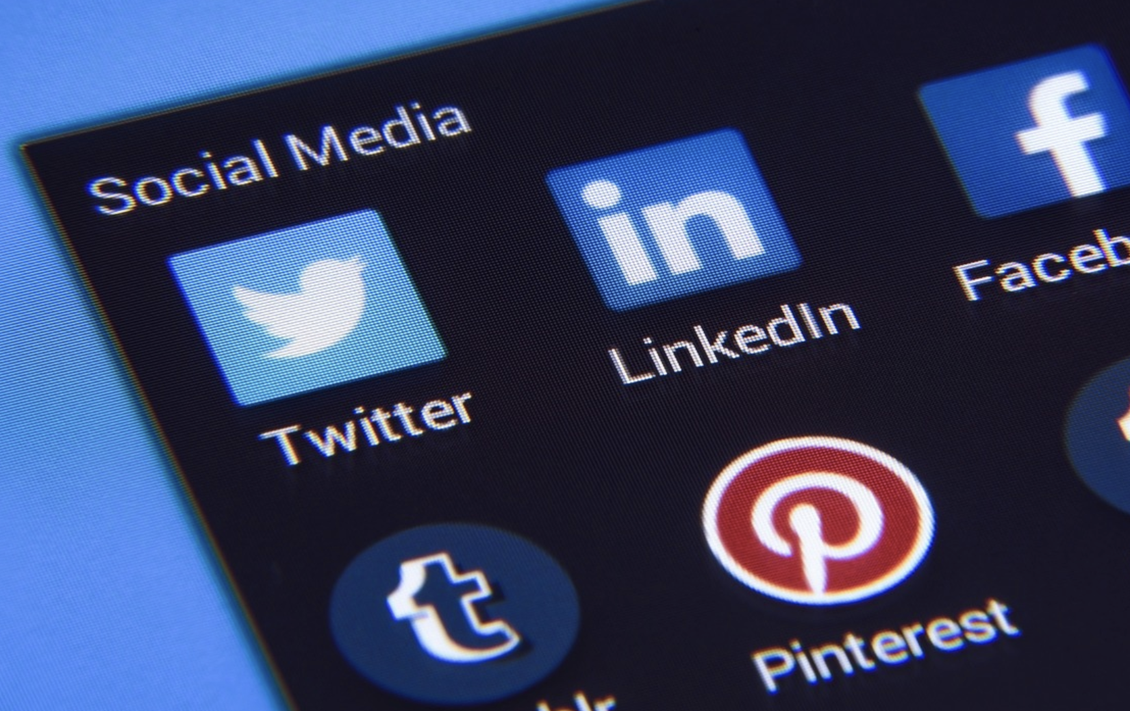 스마트폰-중독-디지털화-정신질환-스트레스호르몬-우울증-SNS