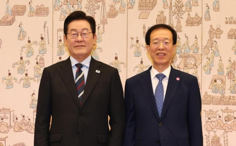 이석연 민주당 탈당 권유, 국민통합 공개 건의와 박지원 반응 정리 참고 이미지 2