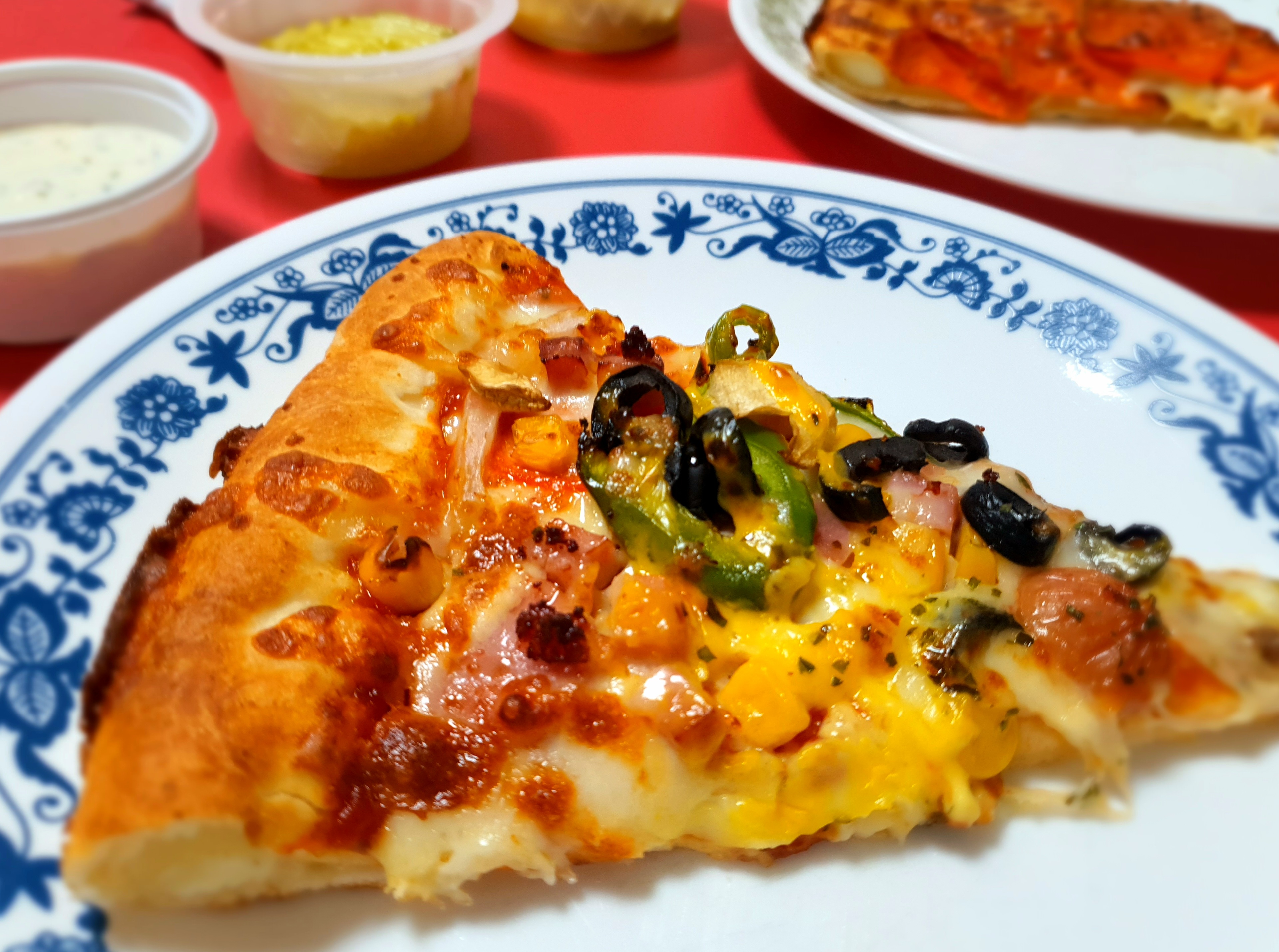 피자가-따뜻하게-배달되었어요.