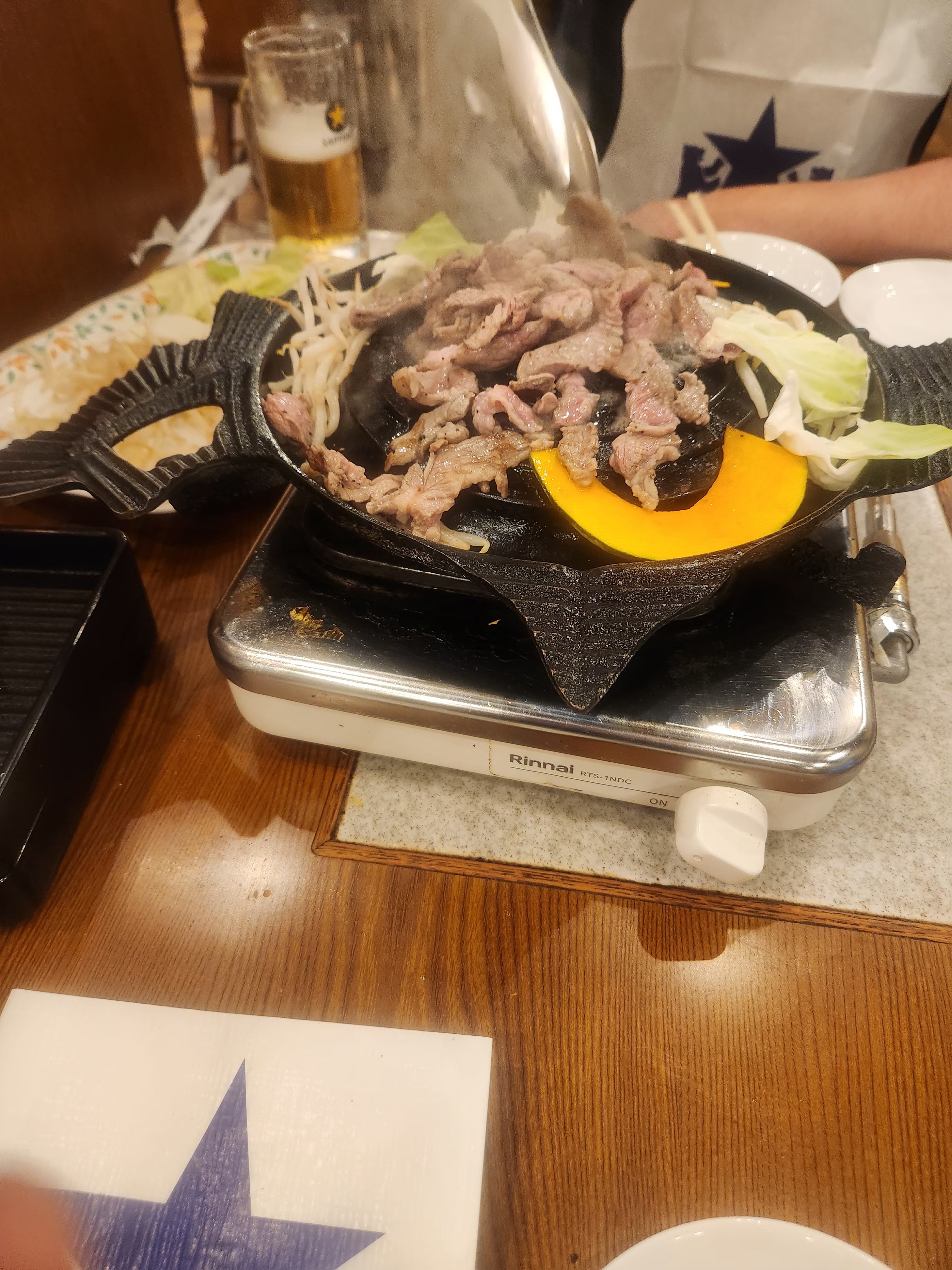 삿포로 비어가든에서 먹은 양고기