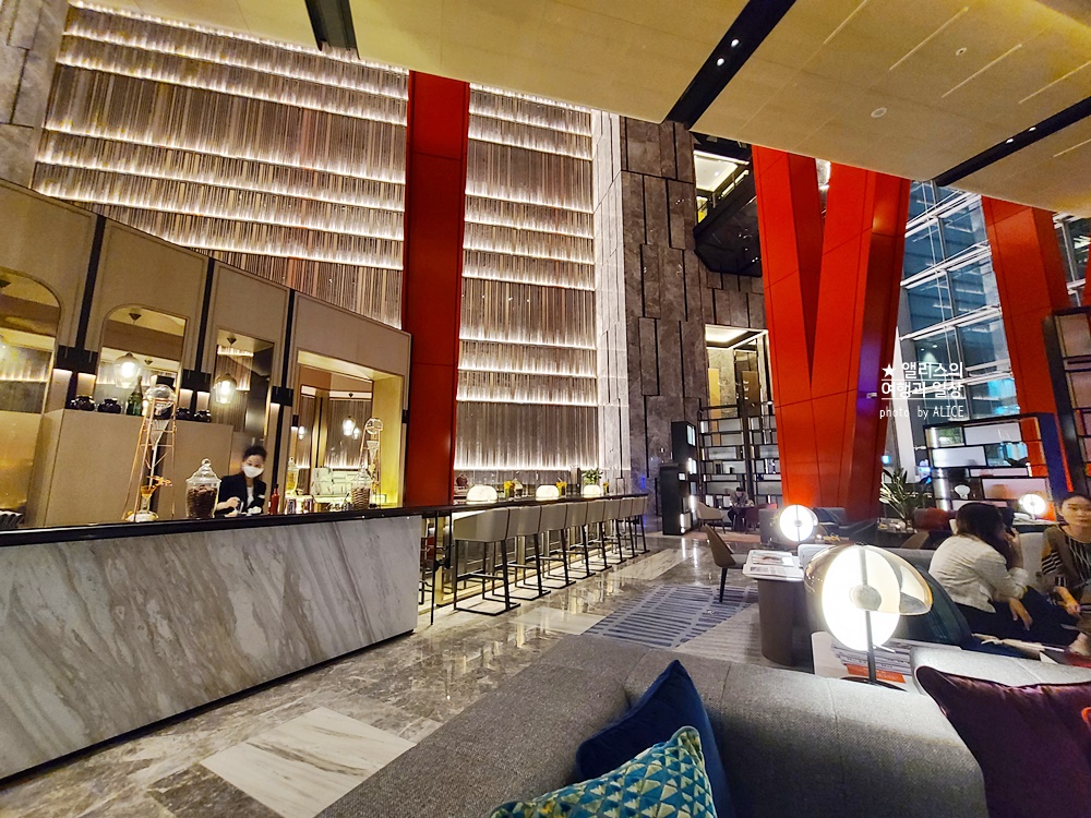 페어몬트 앰배서더 서울 후기, 더 아트리움 라운지, 수영장 후기