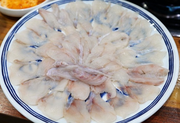 유퀴즈 서울대 맛잘알 교수 부산 복국 맛집 위치 및 정보
