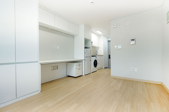 양녕 청년 주택은 냉장고, 드럼세탁기, 에어컨, 전기쿡탑, 레인지 후드, 일체형 가구장 등이 모두 갖춰진 풀옵션 주택이다. 〈사진=동작구청 제공〉