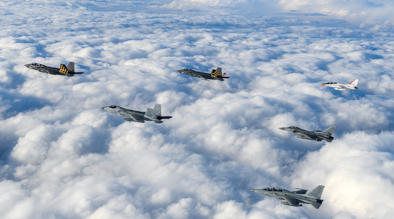 글로벌 전투기 시장의 새로운 강자 KF-21 보라매 vs 라팔