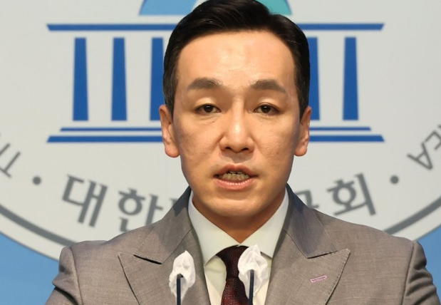 김민수 프로필