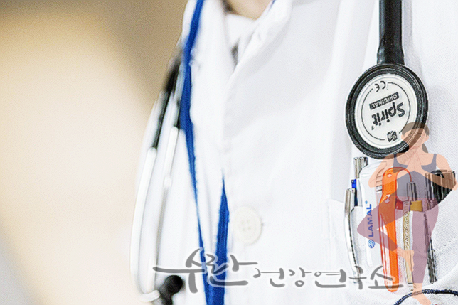 맹장염 초기증상