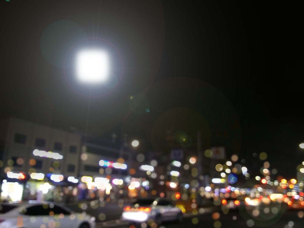 네모 달님