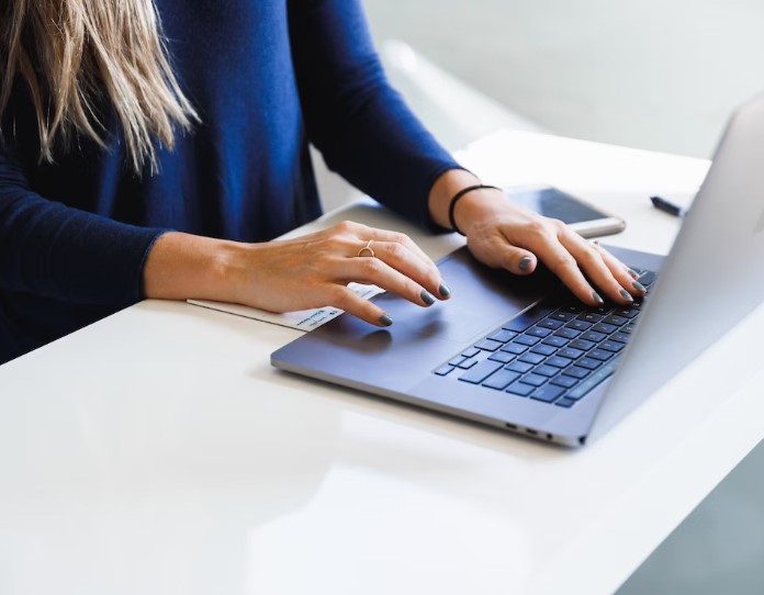 손가락 마디가 아픈 이유