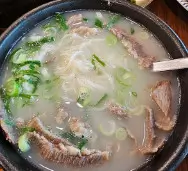 생생정보 장사의 신 30년 전통 육개장칼국수 편백찜 맛집