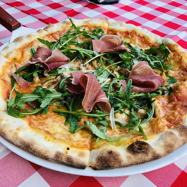 배달과 관련된 피자사진