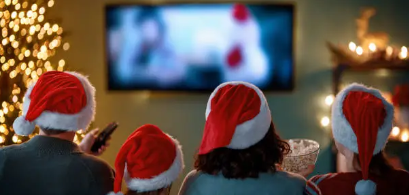 현실과 판타지를 넘나드는 로맨틱 영화의 매력과 관련된 사진