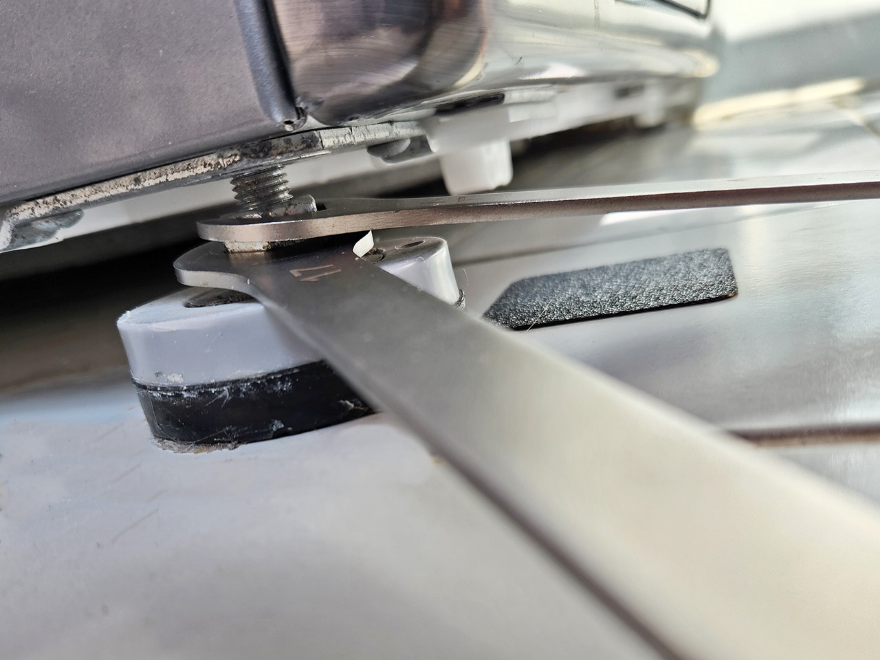 세탁기 흔들리고 소리 날 때 수평 맞추기 완벽 해결 방법