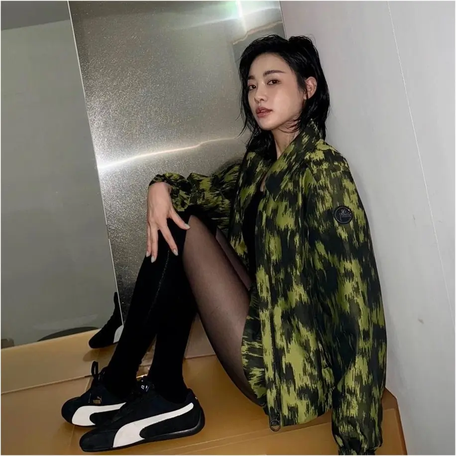 김보라 씨 퓨마 스피드캣 착용