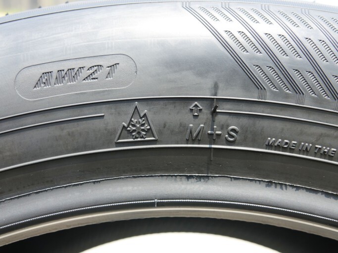 타이어 표시 위치 및 방법