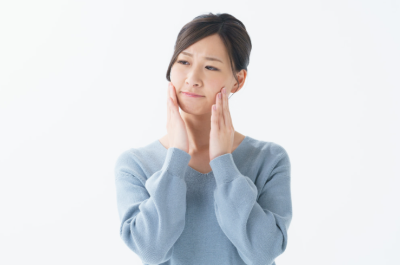 치아가 쑤시고 뜨는