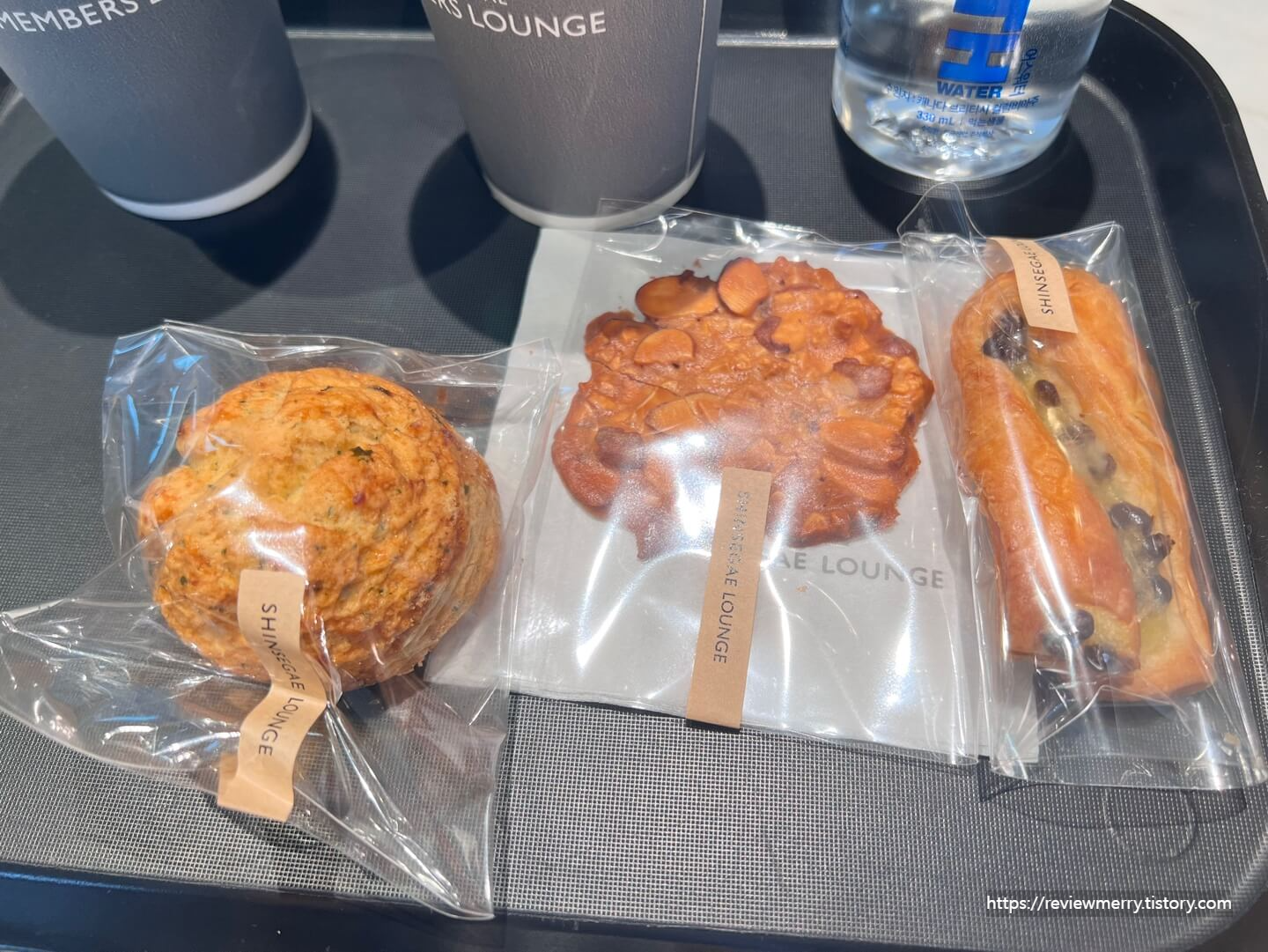 라운지 디저트 사진