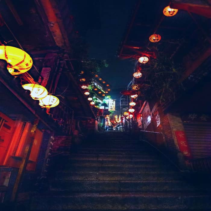 지우펀-올드-스트리트의-야경
