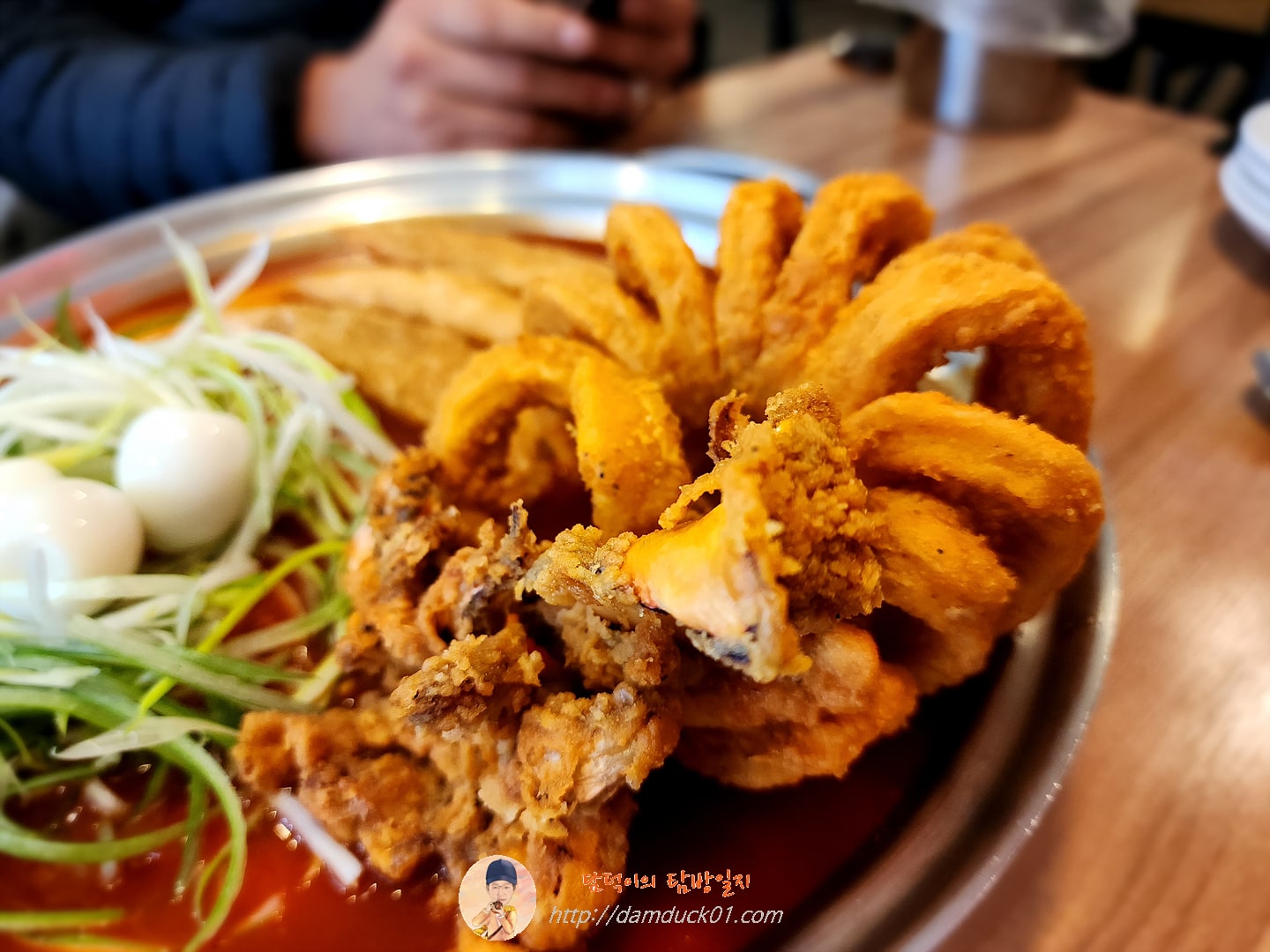 통큰오짱 떡볶이, 다모아 튀김