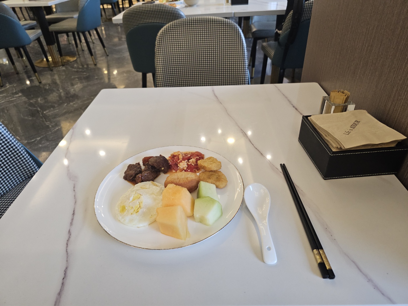 24.9월-장자강&amp;우시 : 1) 출국 &amp; 장자강시 Atour Hotel