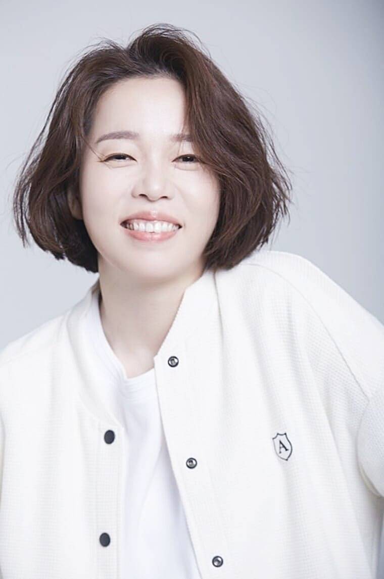 배우-정이랑