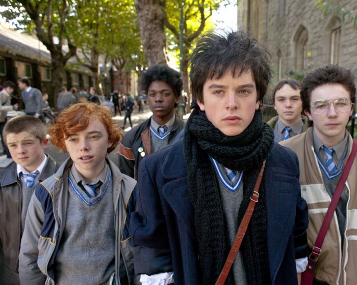 방구석 1열 추천 평점 높은 로맨스 영화 집에서 볼만한 재밌는 싱스트리트 원스 비긴어게인 늑대소년 박보영 송중기 그녀 her 호아닉 피킨스 스칼렛 요한슨 인공지능 ai 아카데미 시상식 골든글로브 음악 판타지 sf