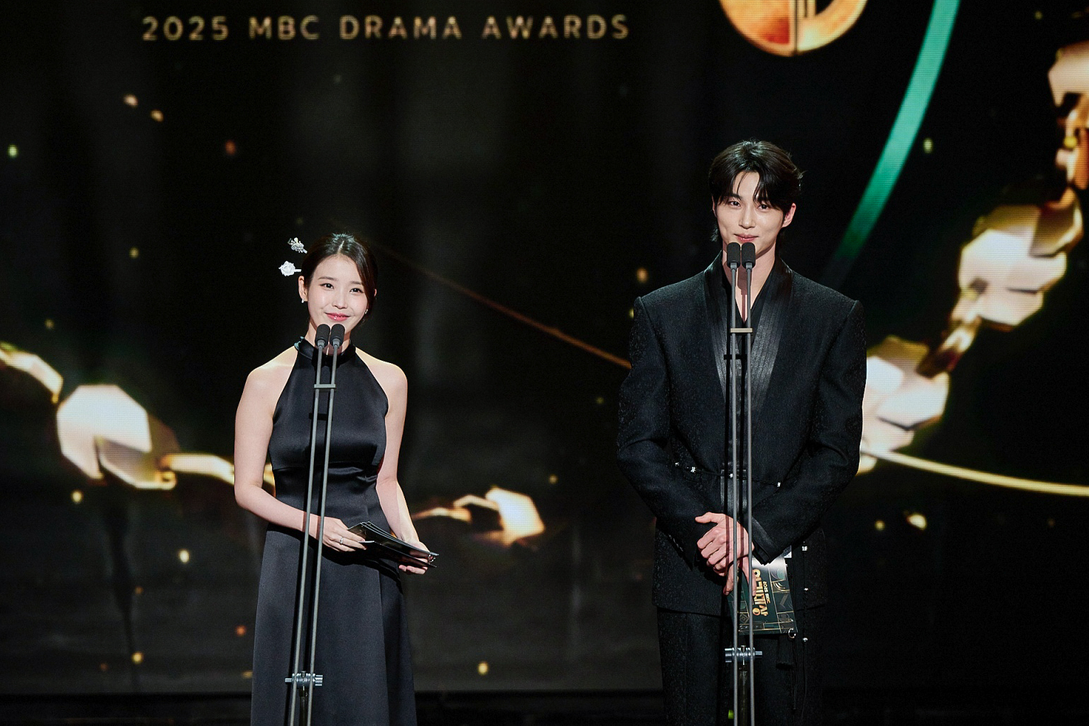 아이유 변우석 21세기 대군부인 드라마 줄거리 등장인물 방송일정