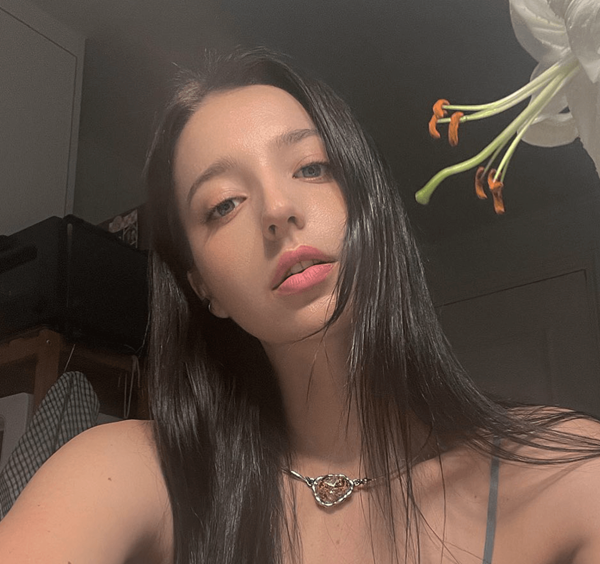 안젤리나 다닐로바 인스타