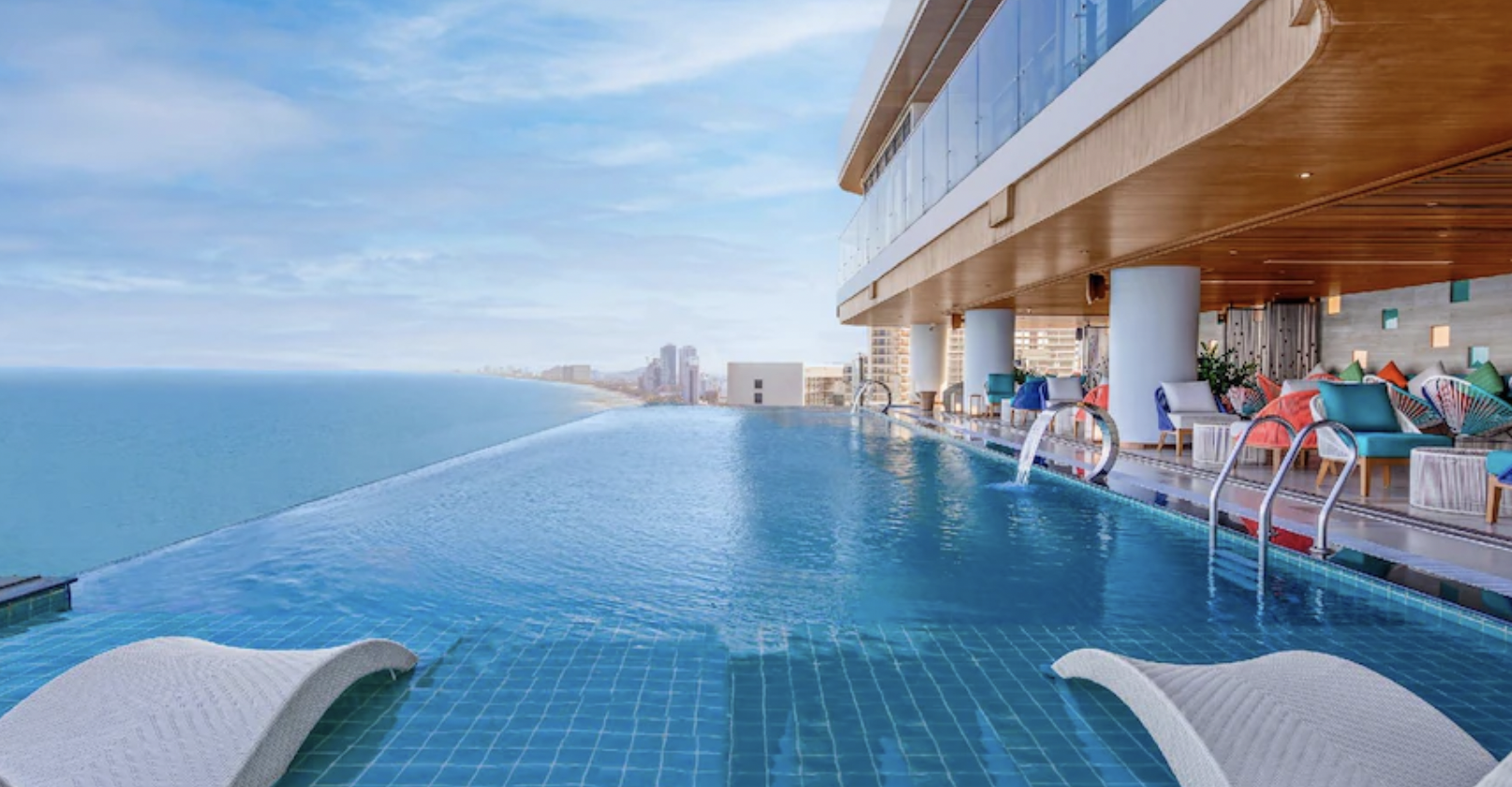 다낭 가성비 평점 9.0 이상 호텔 추천 BEST 05 + 다낭 테마파크 BEST 03