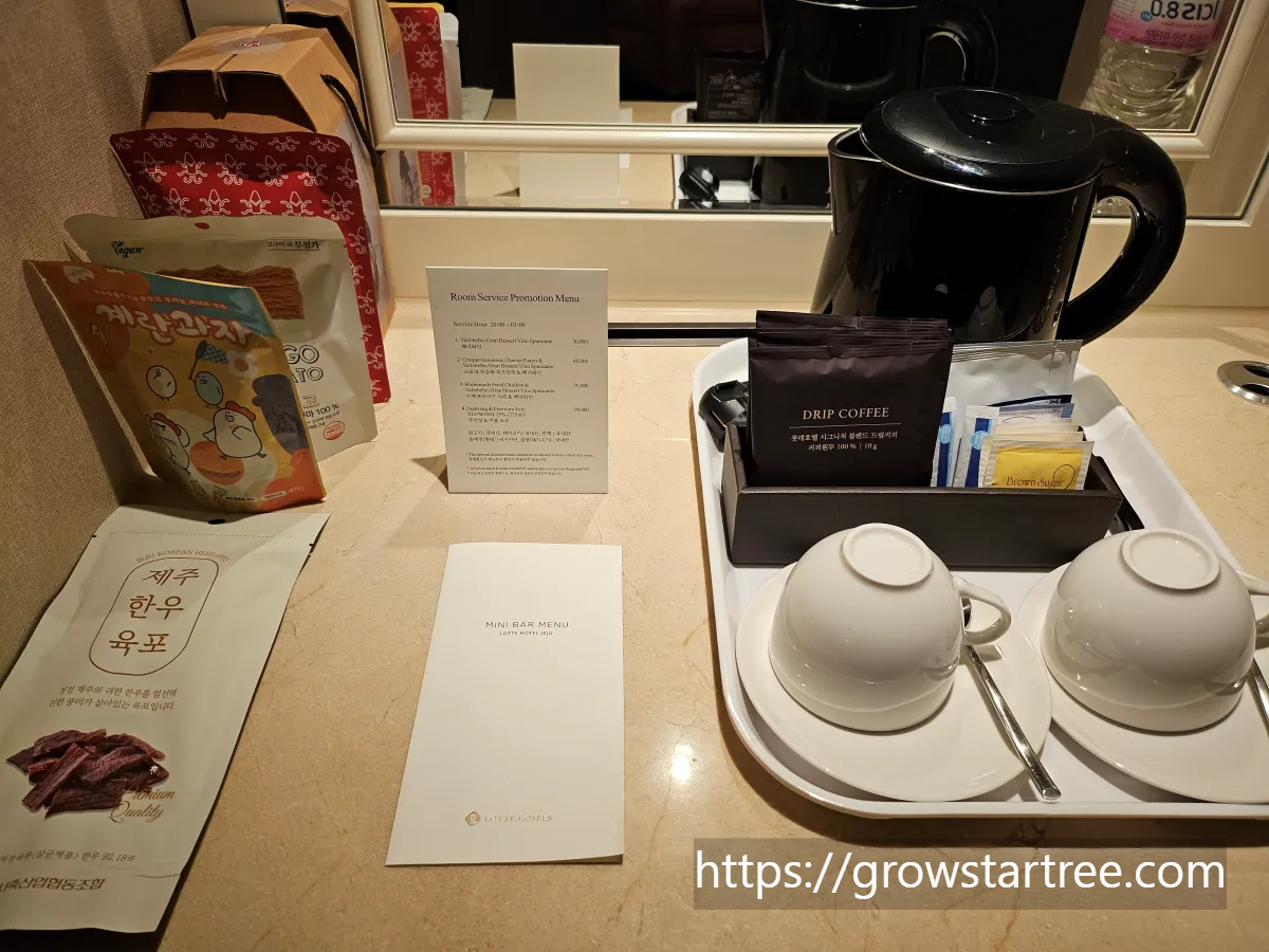 롯데호텔 제주 프리미어 가든뷰 패밀리 더블룸(프리미어 더블더블 가든)