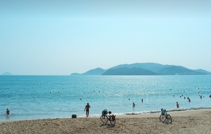 베트남 나트랑 바다 이미지