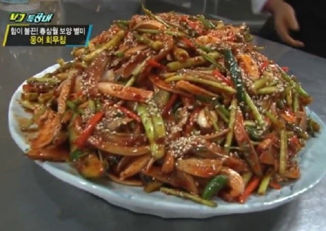 한국인의밥상-금강-웅포-어부식당-마지막어부-빠가사리탕-웅어회무침