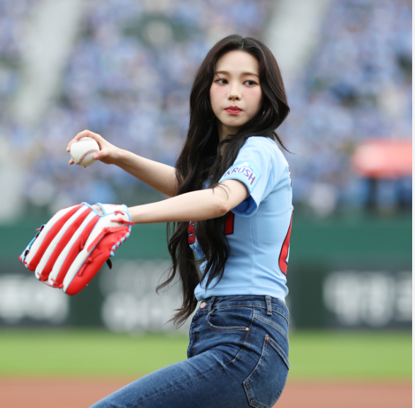 롯데자이언츠 레드데이 시구