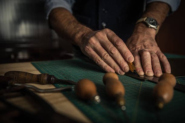 전통 공예와 현대 디자인의 협업: 두 세계의 만남