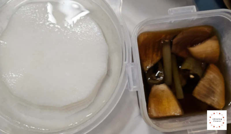 바베큐와 곁들일 음식-쌈무와 장아찌