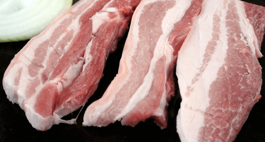 귀에 좋은 음식 돼지고기