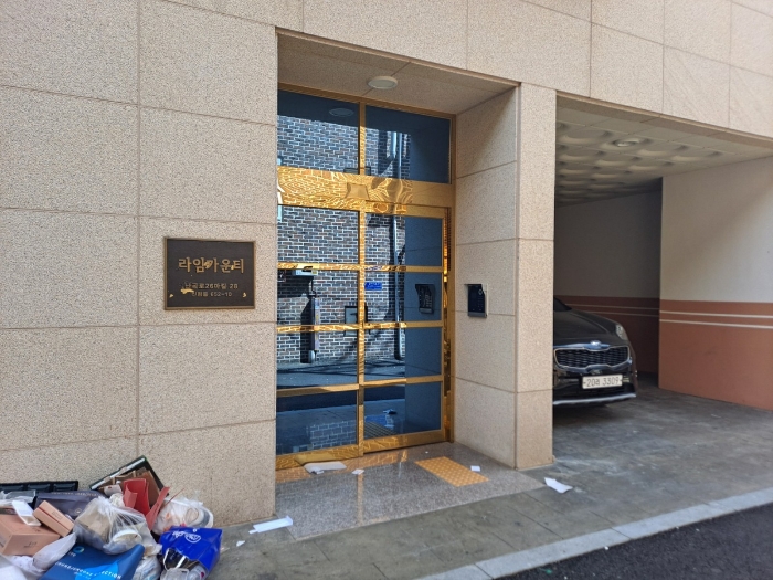 서울중앙지방법원2021타경3633 본건동3,4호라인입구