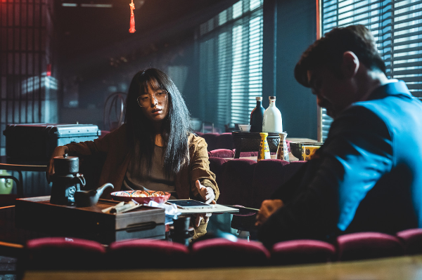 영화-독전-2-한효주-스틸컷