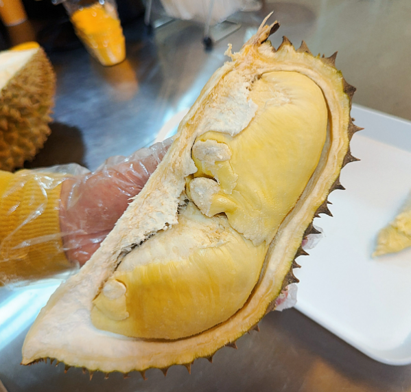 미스터 두리안 카페 대표 메뉴