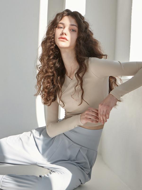 여성 요가복 에쉬네이비 필라테스 밴디드 랩 크롭티 DEVI-T0081