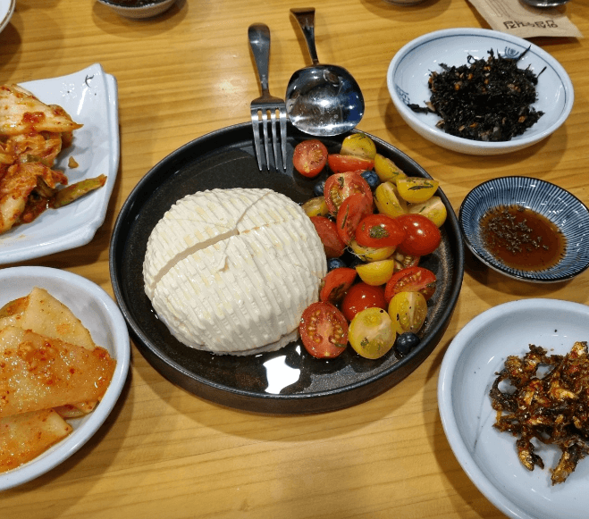 생방송오늘저녁 소쿠리 두부 마포 아현동 맛집