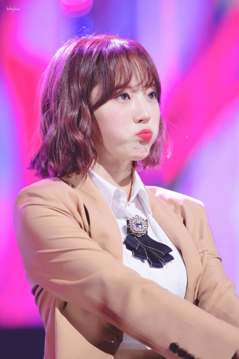 우주소녀 루다 인스타그램 사진 몸매