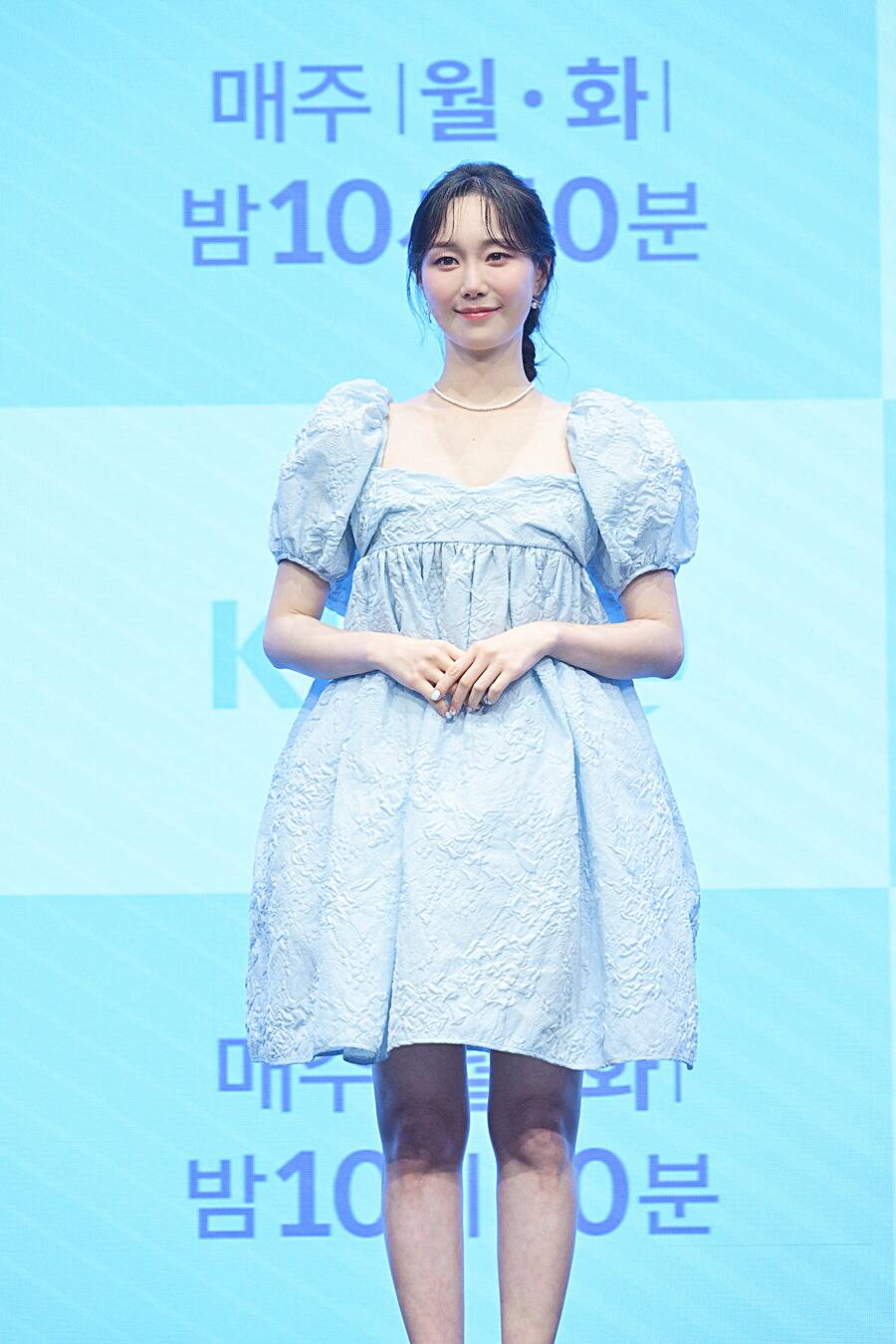 배우-이유영