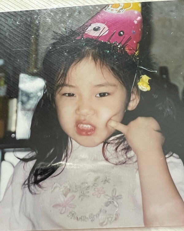 비비(김형서)-어릴때-사진