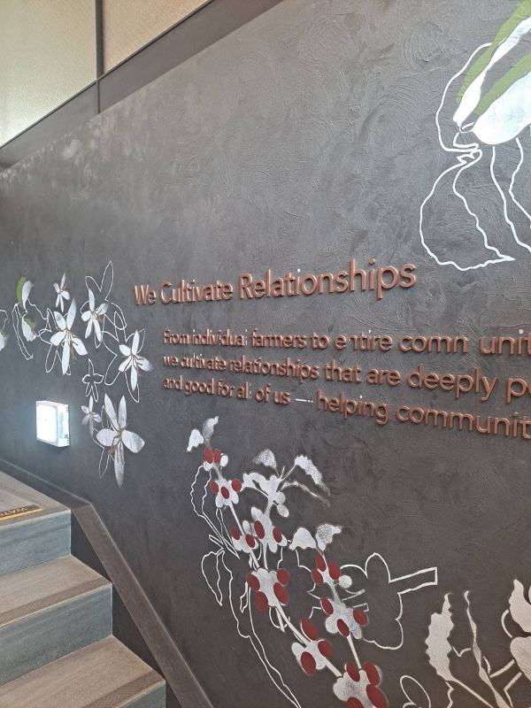 스타벅스 2층 계단 데코