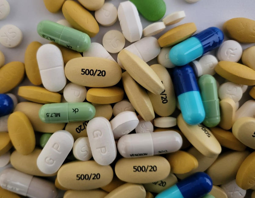 비행기 탈 때 귀속 통증, 두통 해결 방법(항공성 중이염)