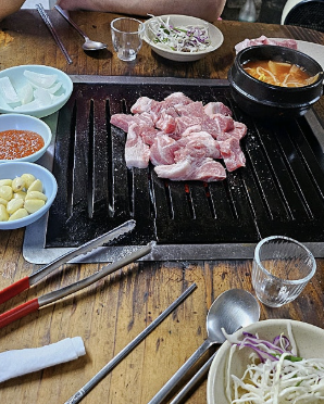 금순 할매 연탄불 돼지갈비