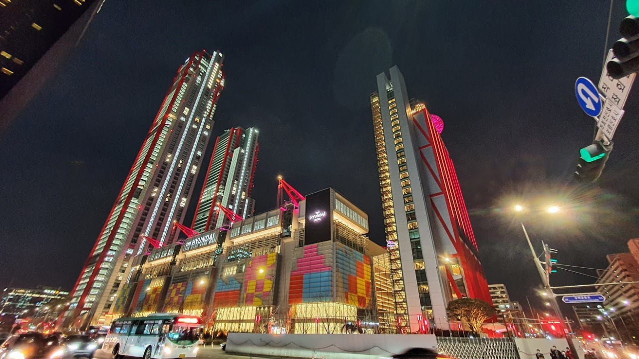 더현대 서울 전경 사진