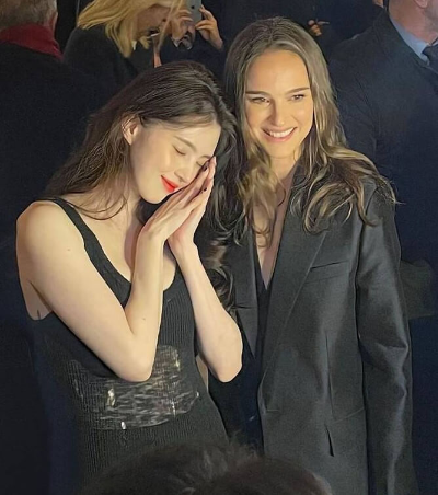 한소희-나탈리포트만