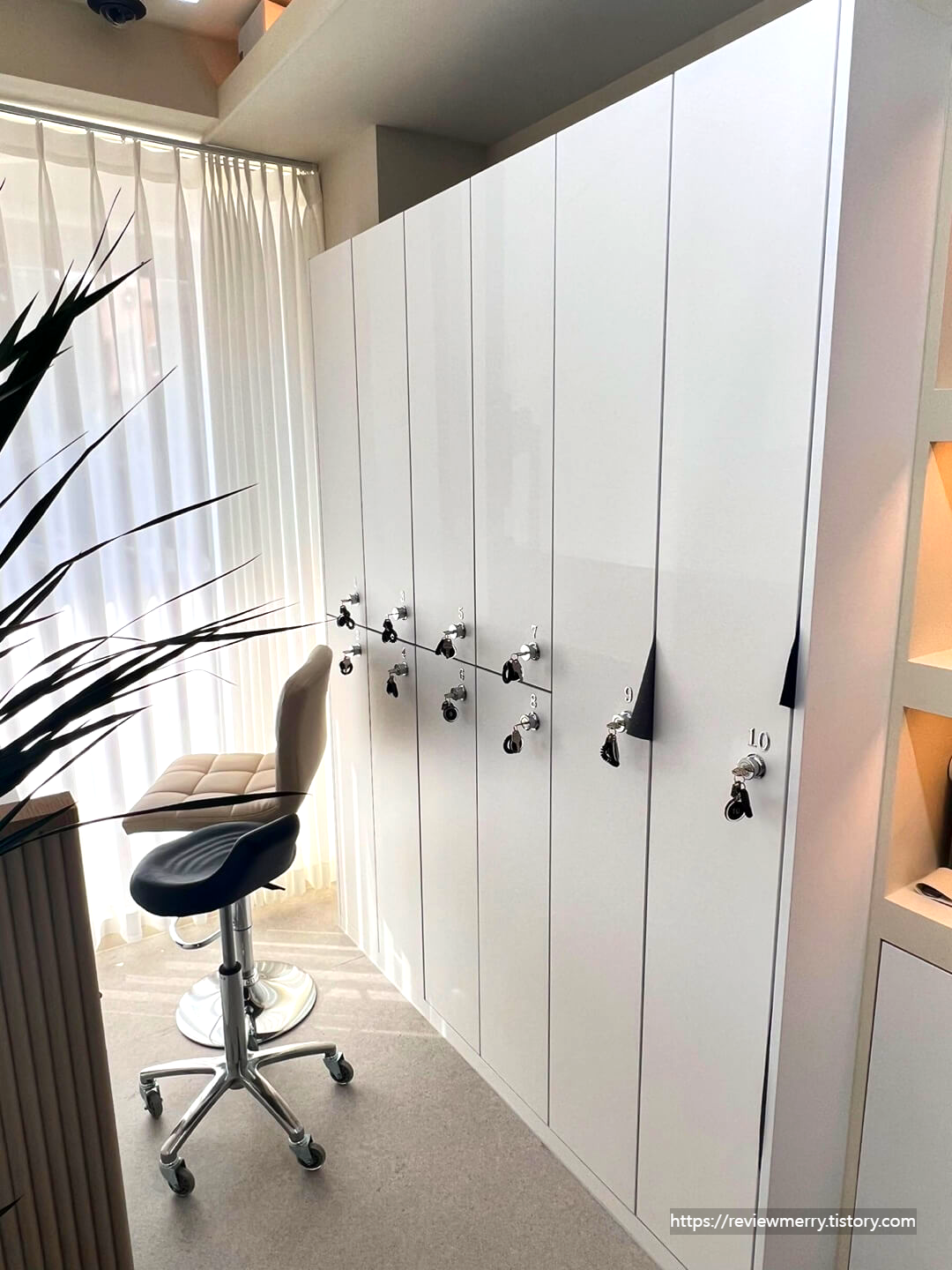 짐 보관함 사진