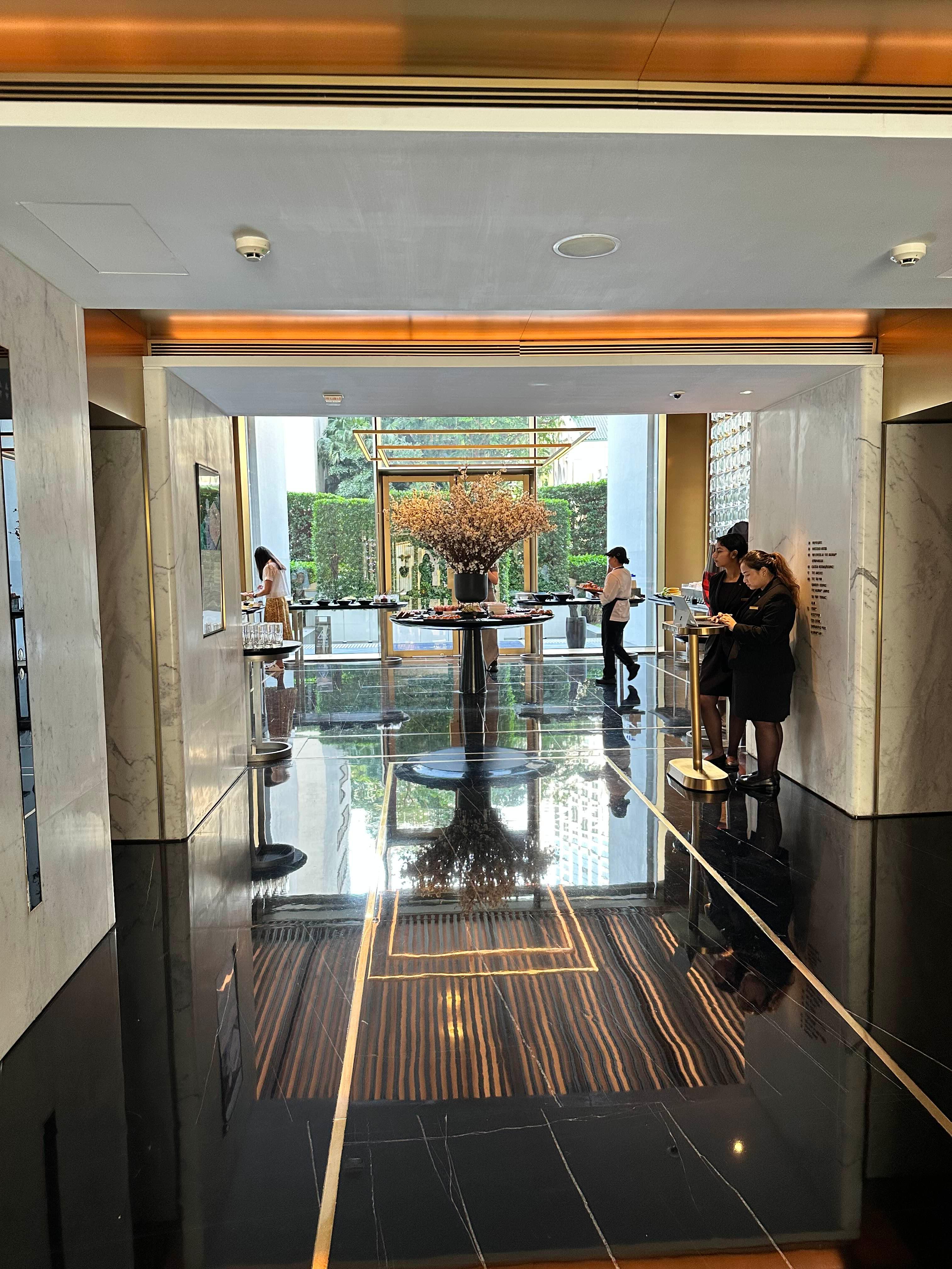 더 머레이 홍콩 조식 입구